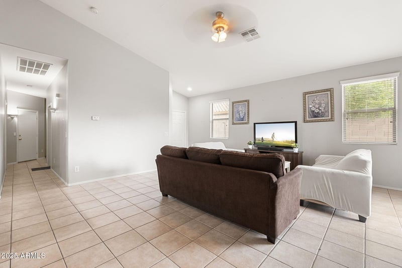 24745 Dove Trl, Buckeye, AZ 85326