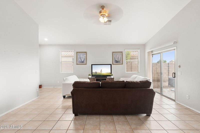 24745 Dove Trl, Buckeye, AZ 85326