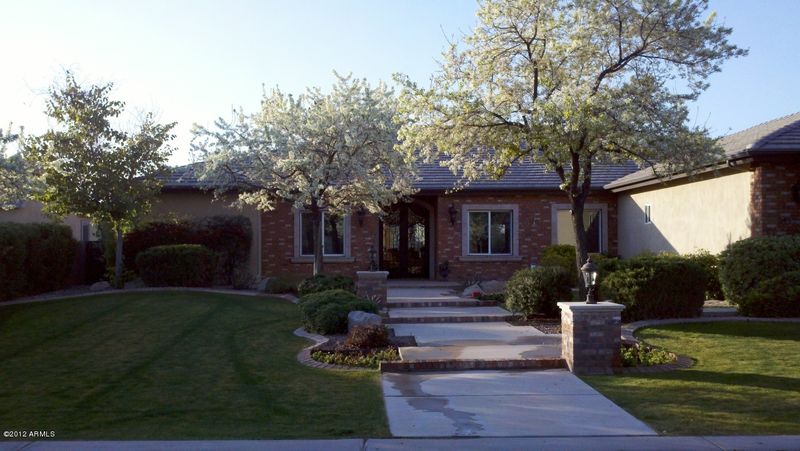 2475 E Park Ct, Gilbert, AZ 85234
