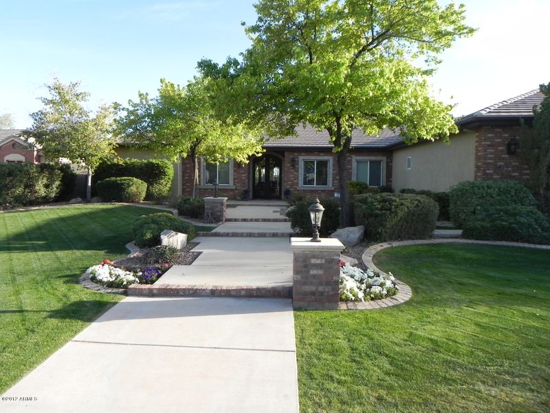 2475 E Park Ct, Gilbert, AZ 85234