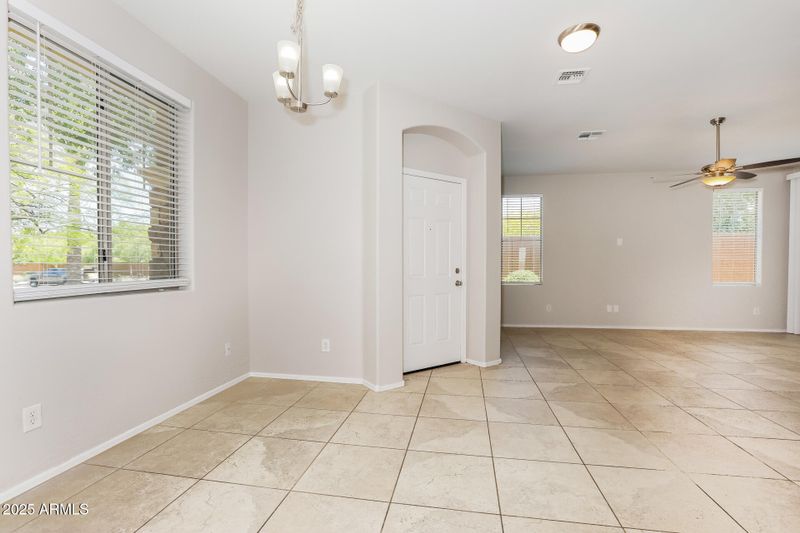 2475 E Vermont Dr, Gilbert, AZ 85295