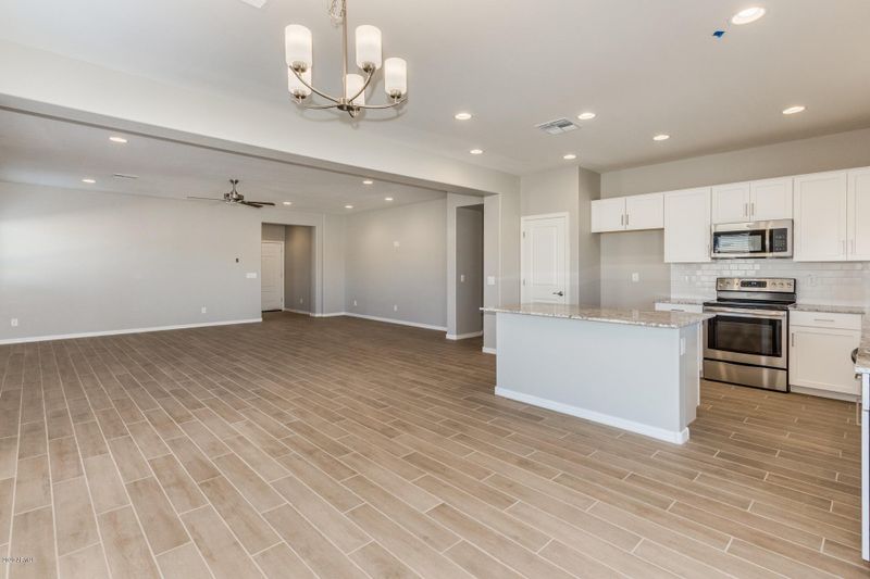 2476 S 218th Dr, Buckeye, AZ 85326