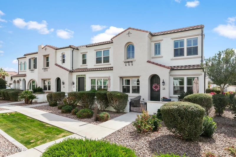 2477 Market Pl #18, Chandler, AZ 85248