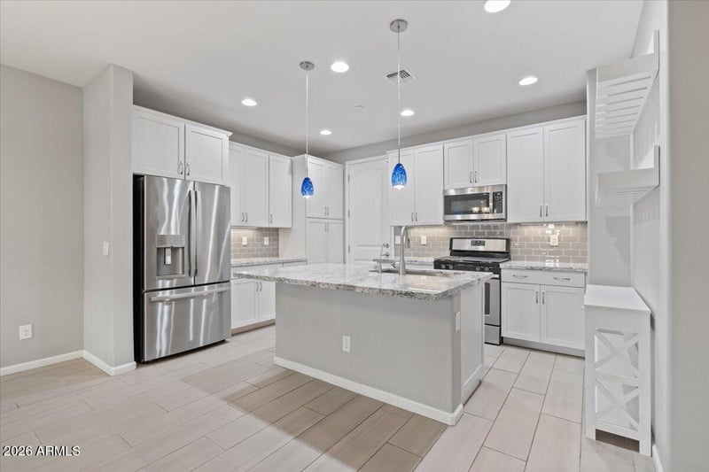 2477 Market Pl #27, Chandler, AZ 85248