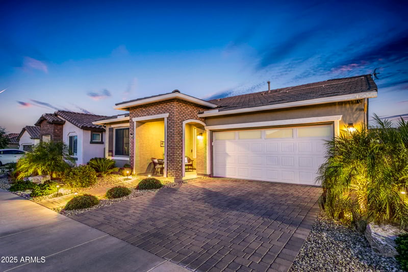 24777 172nd Ave, Surprise, AZ 85387