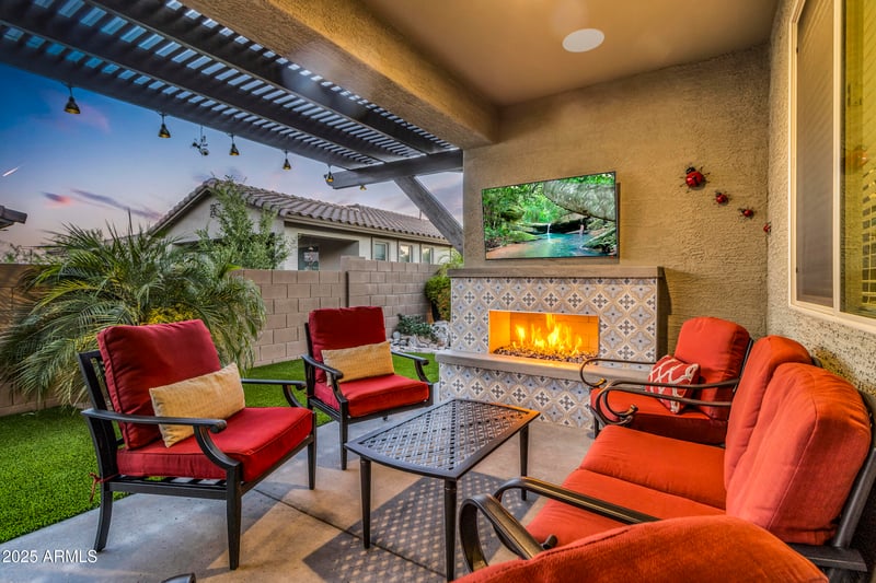 24777 172nd Ave, Surprise, AZ 85387
