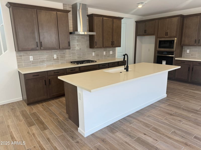 2478 Rowel Rd, Phoenix, AZ 85085