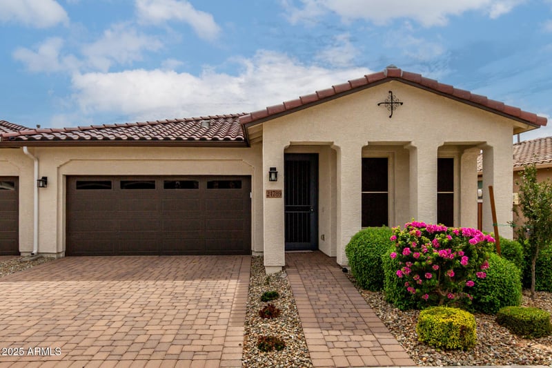 24789 171st Ln, Surprise, AZ 85387