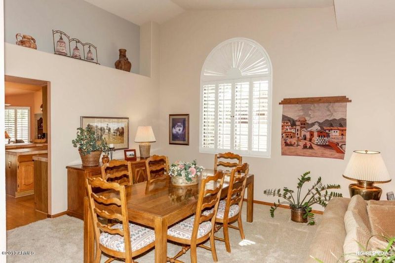 248 E Vera Ln, Tempe, AZ 85284