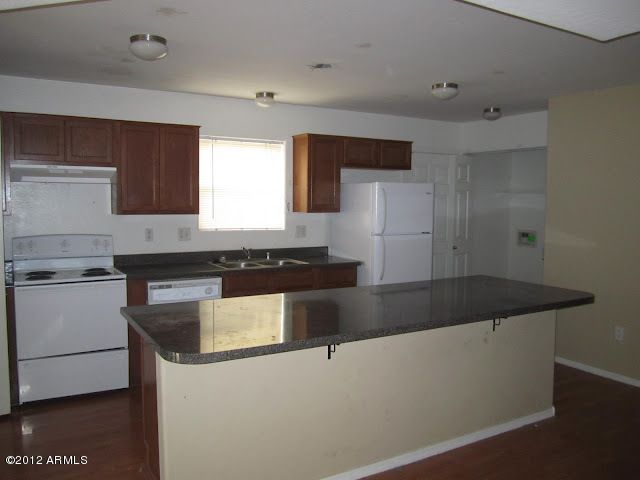 248 W Darrow St, Phoenix, AZ 85041