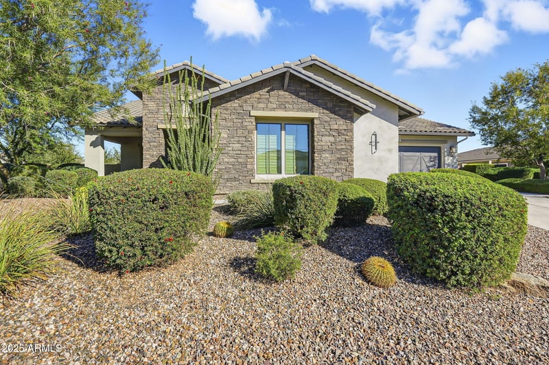 2480 Haymore St, Gilbert, AZ 85298