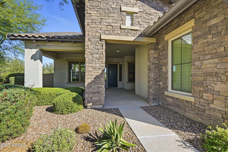 2480 Haymore St, Gilbert, AZ 85298