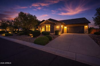 2480 Haymore St, Gilbert, AZ 85298