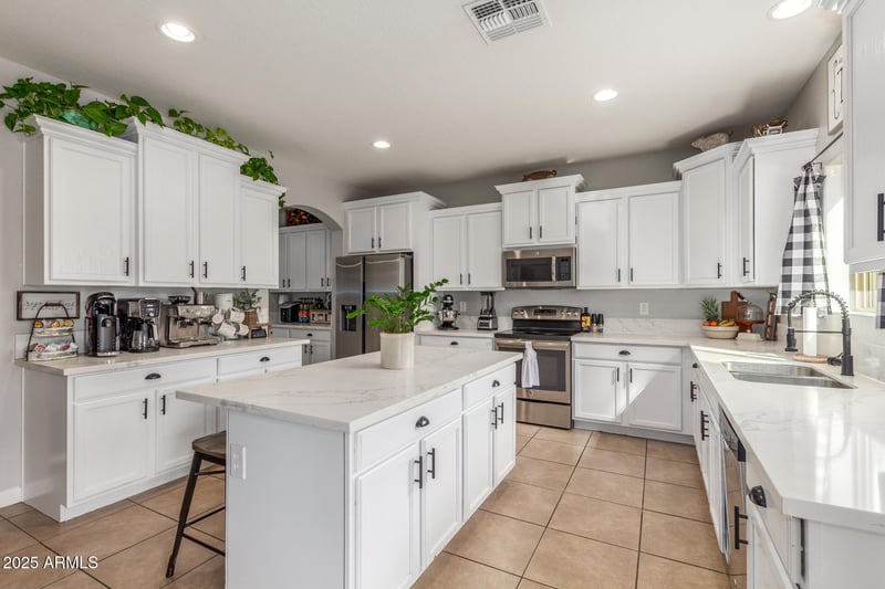 24805 Vista Norte St, Buckeye, AZ 85326