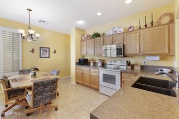 24810 Sedona Dr, Sun Lakes, AZ 85248