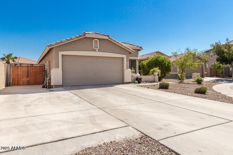24819 Wayland Dr, Buckeye, AZ 85326