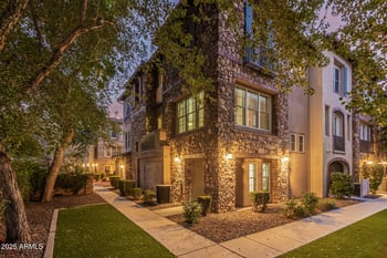 2482 Roma Ave, Phoenix, AZ 85016