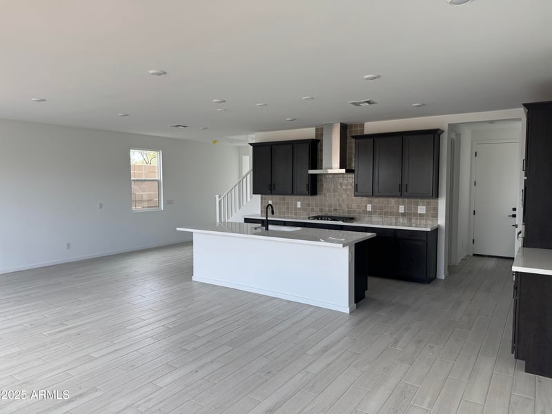 2482 Rowel Rd, Phoenix, AZ 85085