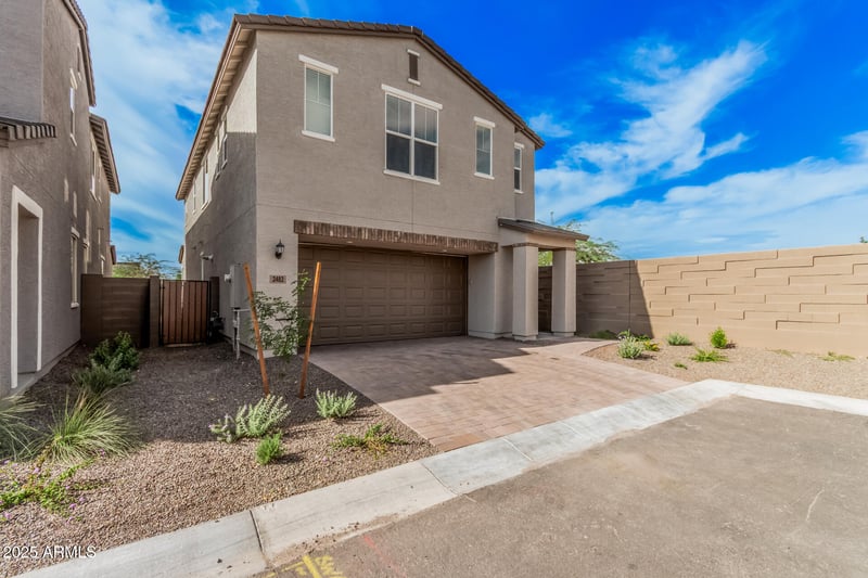 2482 Rowel Rd, Phoenix, AZ 85085