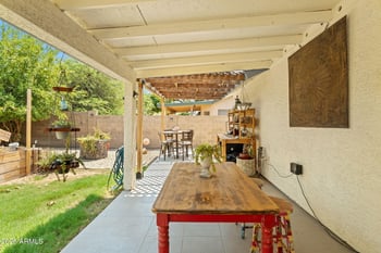 24821 41st Ave, Glendale, AZ 85310