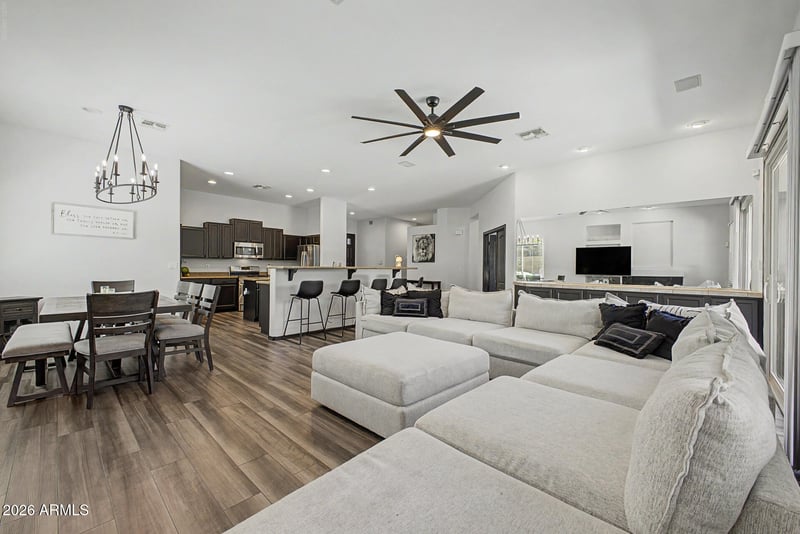 2483 E Detroit Ct, Chandler, AZ 85225