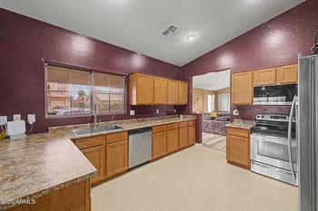 24831 Huntington Dr, Buckeye, AZ 85326