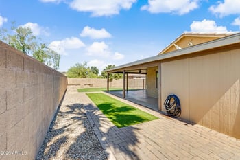 24834 36th Dr, Glendale, AZ 85310