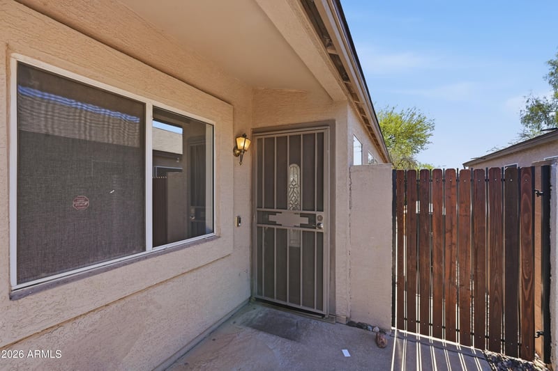 24837 N 40th Ave, Glendale, AZ 85310