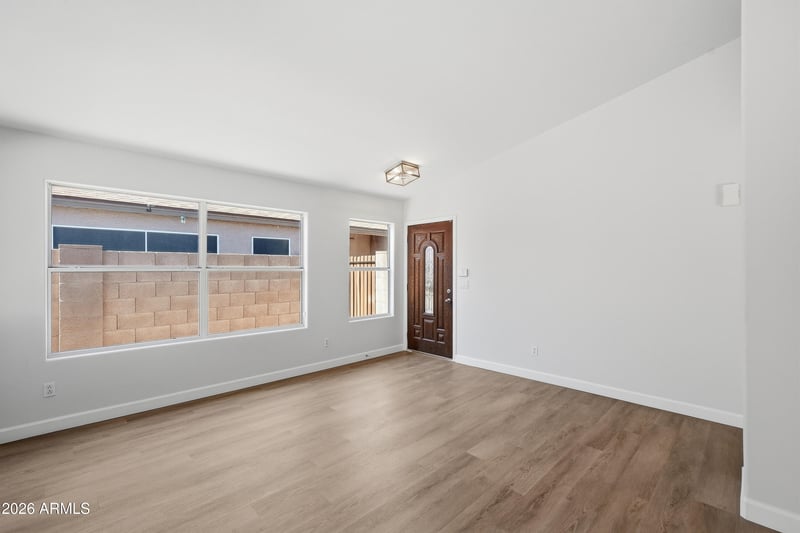 24837 N 40th Ave, Glendale, AZ 85310