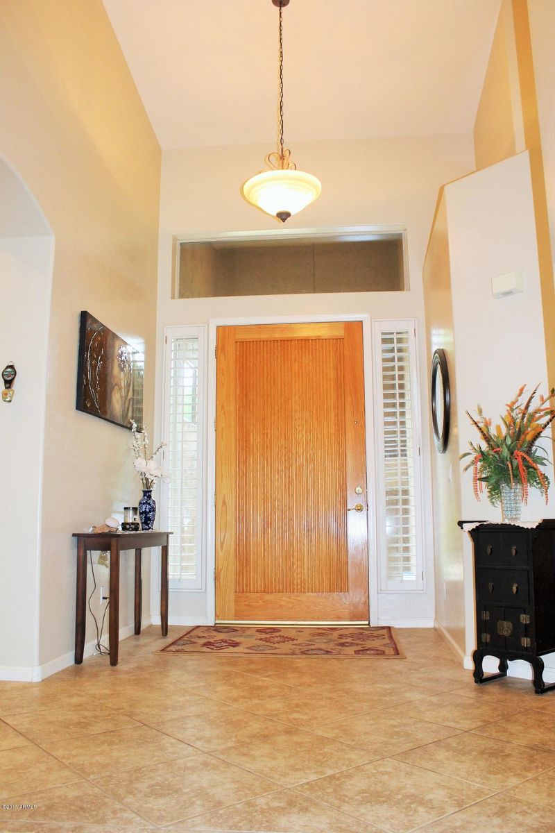 2484 E La Costa Pl, Chandler, AZ 85249