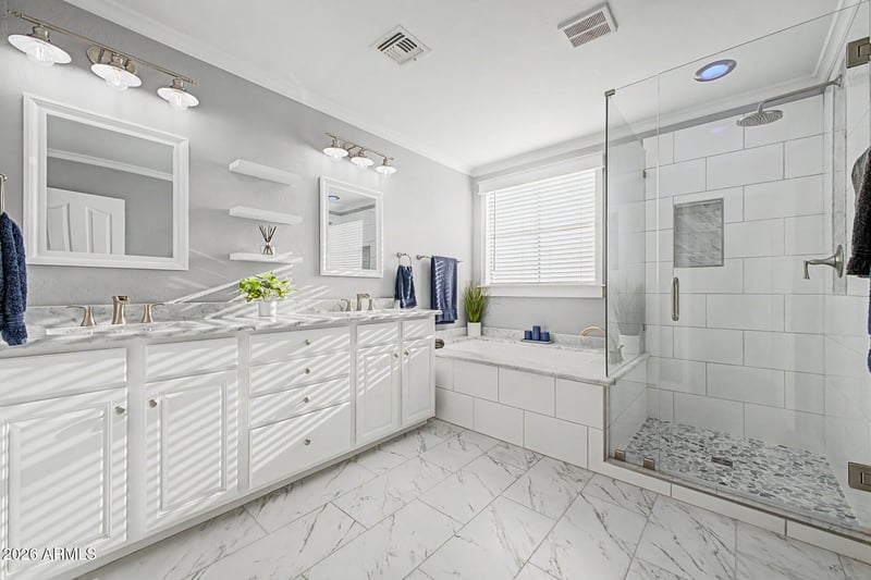 2484 S 172nd Ln, Goodyear, AZ 85338