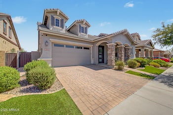 2485 S Quaintance St, Gilbert, AZ 85295