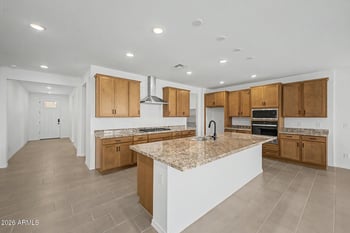 2486 E Dolcetto Dr, San Tan Valley, AZ 85143