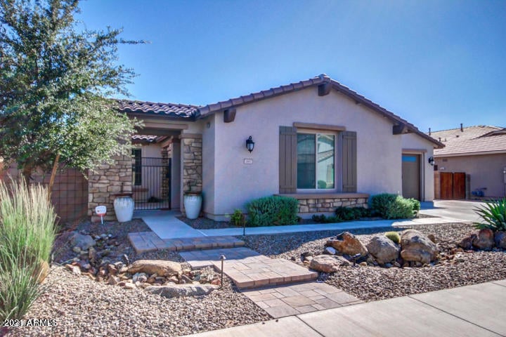 2487 Aris Dr, Gilbert, AZ 85298