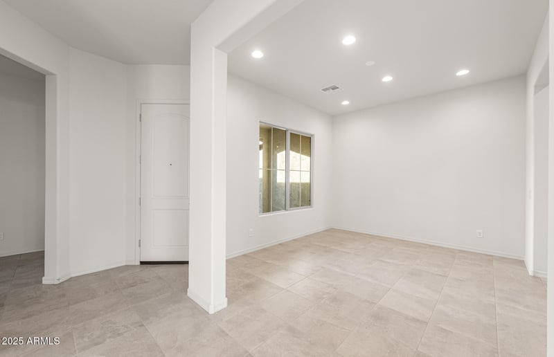 24871 170th Dr, Surprise, AZ 85387