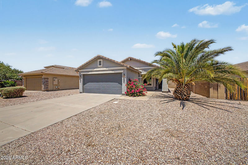 2488 Sawtooth Way, San Tan Valley, AZ 85144