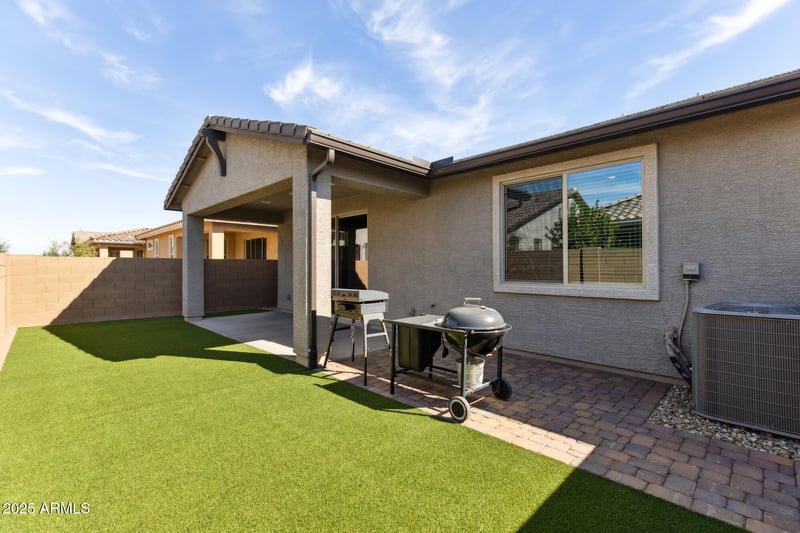 24884 171st Ln, Surprise, AZ 85387