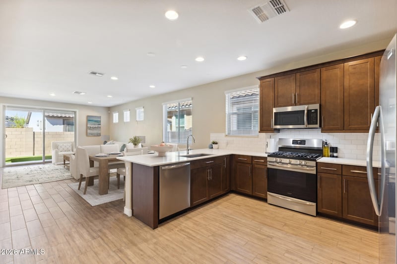 24884 171st Ln, Surprise, AZ 85387