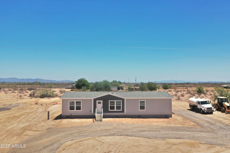 2489 357th Dr, Tonopah, AZ 85354
