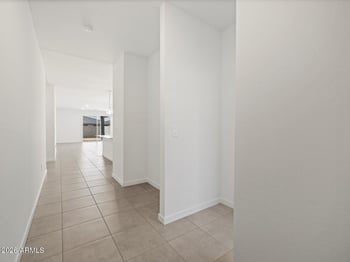 2489 Enantio Rd, San Tan Valley, AZ 85143