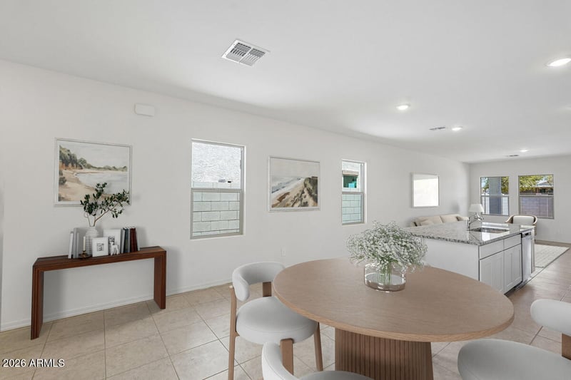 2489 Equine Dr, San Tan Valley, AZ 85140