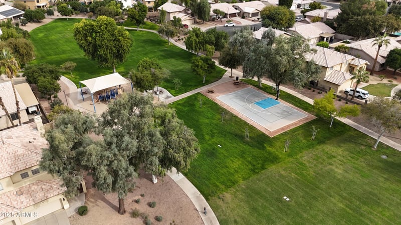 249 Palomino Ct, Gilbert, AZ 85296