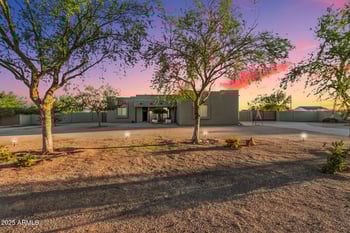24909 Red Robin Dr, Wittmann, AZ 85361