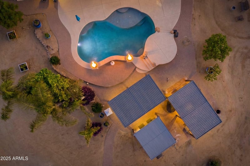 24909 Red Robin Dr, Wittmann, AZ 85361