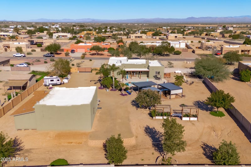 24909 Red Robin Dr, Wittmann, AZ 85361