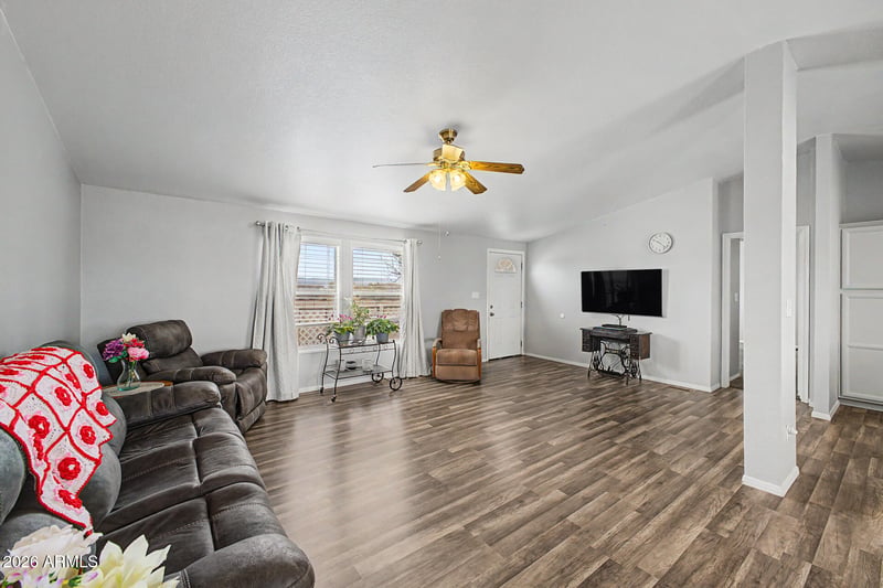 24917 Morning Vista Ln, Wittmann, AZ 85361