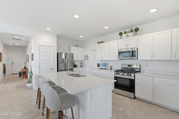 24921 N 173rd Ln, Surprise, AZ 85387
