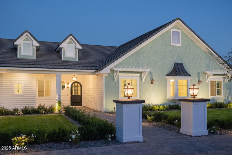 2495 Superstition Dr, Gilbert, AZ 85297