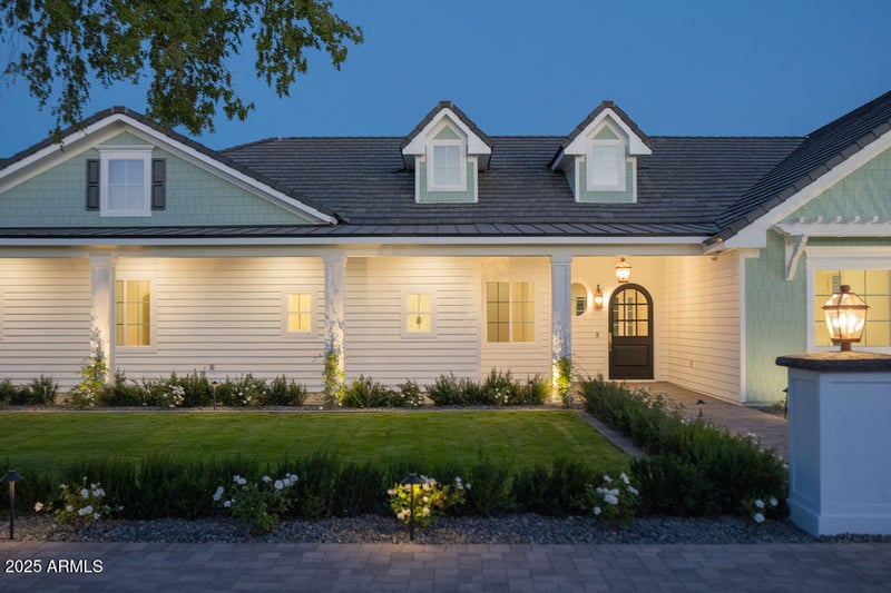 2495 Superstition Dr, Gilbert, AZ 85297