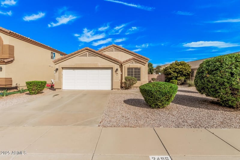 2496 Tanner Ranch Rd, San Tan Valley, AZ 85144